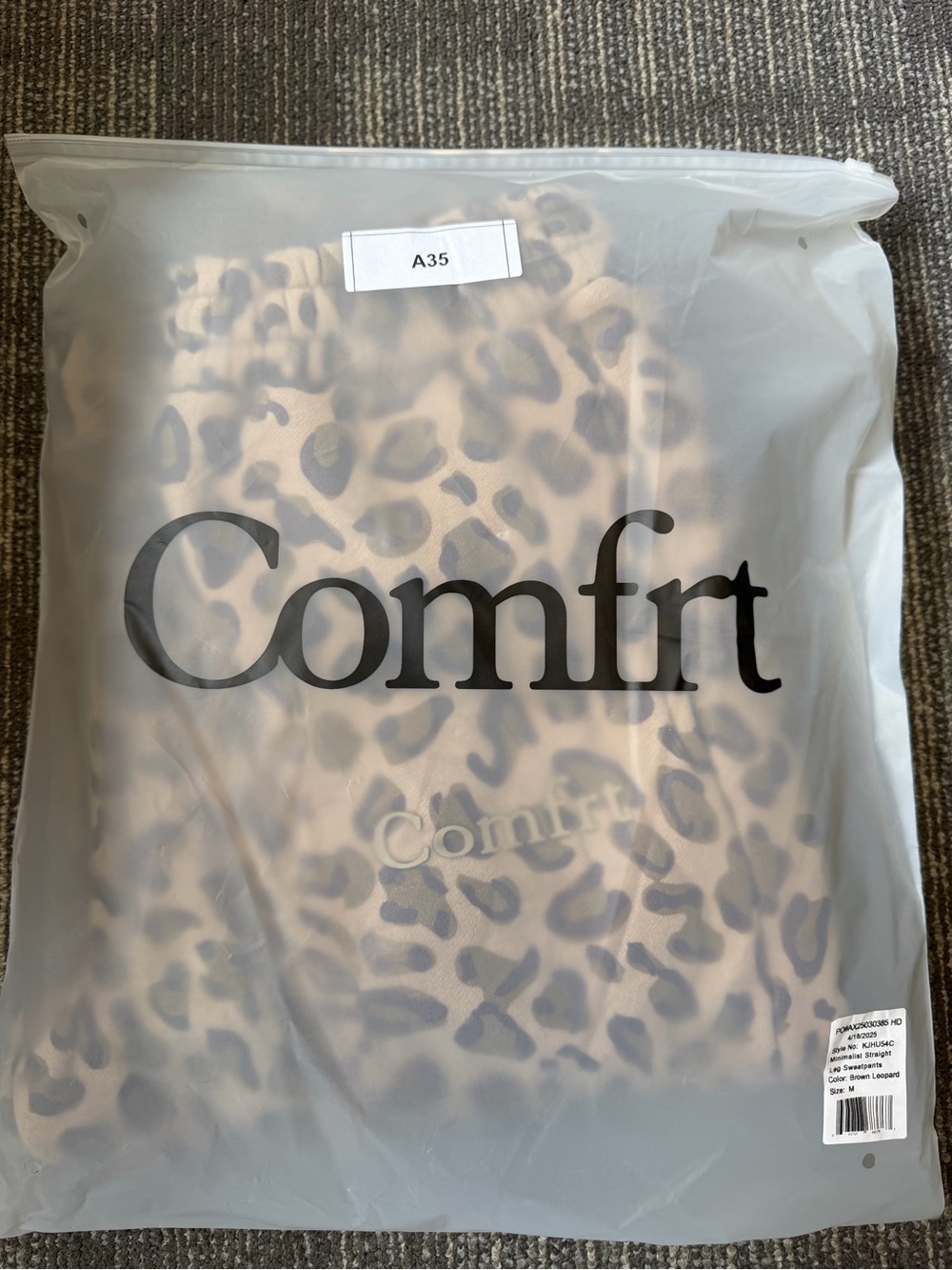 Comfrt Brown Leopard Straight-Leg Sweatpants- NIB - M - Picture 5 of 6